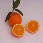 Arance e vitamina C, Bassetti boccia la spremuta: “Meglio mangiarle a spicchi”