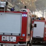 Nube tossica dopo incendio a Caivano, sospese attività nella zona Asi: “Obbligo di mascherina”