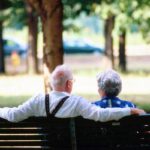 Longevità, la scienza fissa i requisiti per le Zone Blu: Sardegna tra i modelli