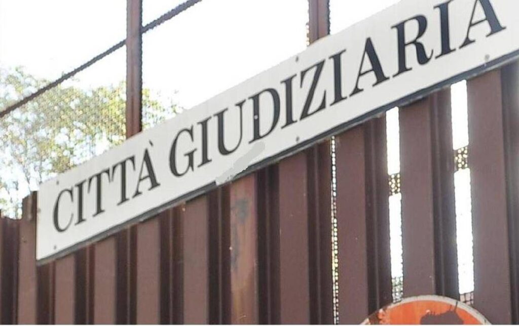 Roma, condannato in appello protagonista video hit ‘Amico del Quore’ di Achille Lauro