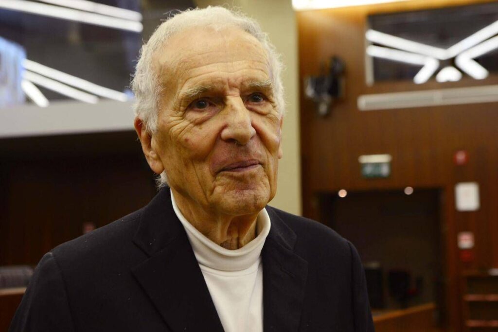 Garattini ‘smonta’ il digiuno: “Conta quanto si mangia, non quando”. Il ‘no’ al vino