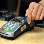 Collegamento cassa-Pos, obbligo dal 2026: i timori degli esercenti