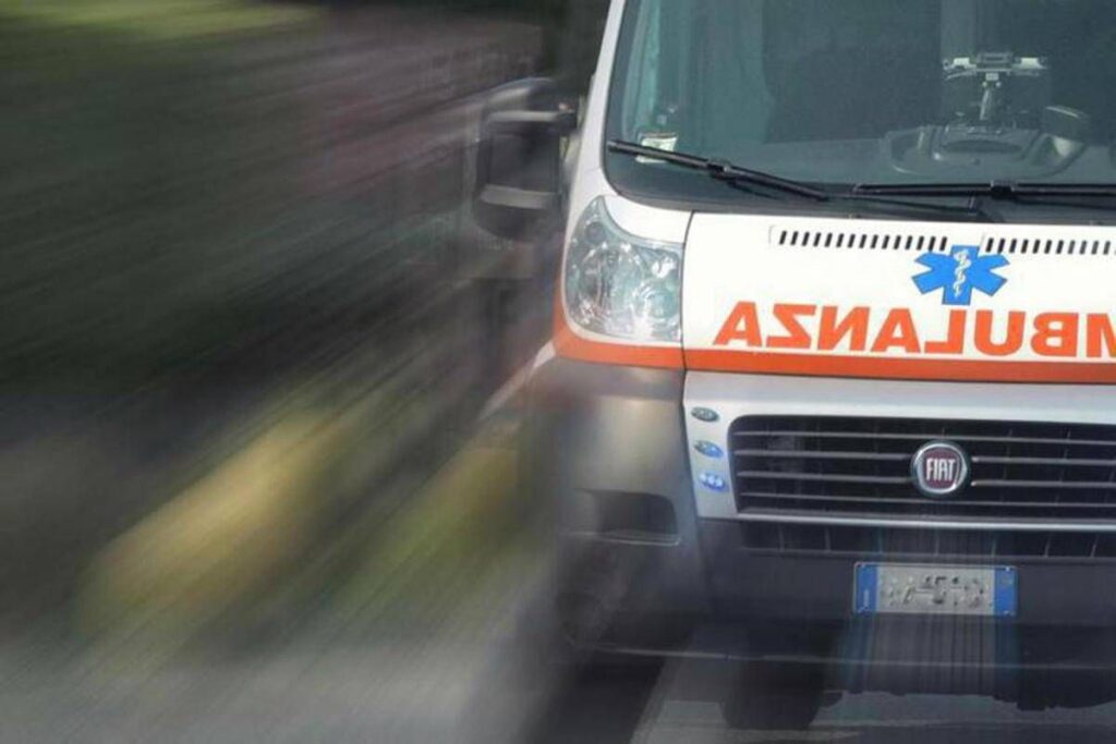 Incidente sull’Aurelia nel genovese, auto travolge ciclisti: due morti