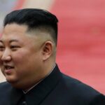 Kim Jong Un si rivede: il leader nordcorano in visita in Cina attraversando nuovo ponte