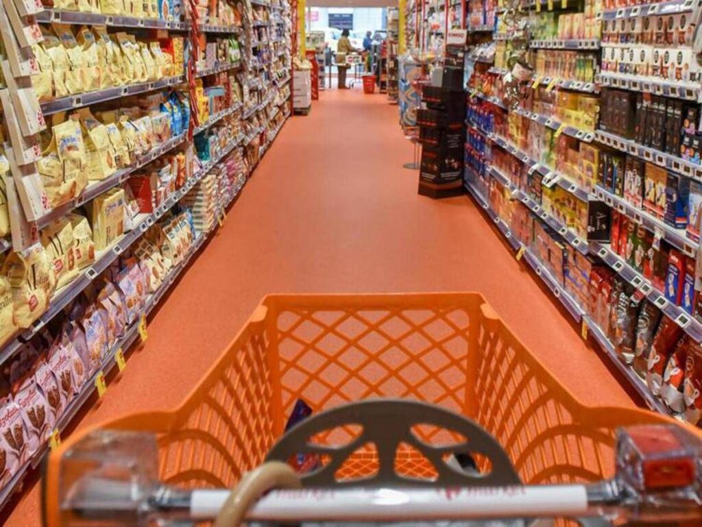 Boom prezzi alimentari, Istat: “Dal 2021 aumentati del 25%”