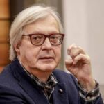 Vittorio Sgarbi, il legale della figlia Evelina: “Lei non vuole arricchirsi, è preoccupata per il padre”