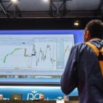 Piazza Affari chiude in rosso, crollano le borse asiatiche con Seoul