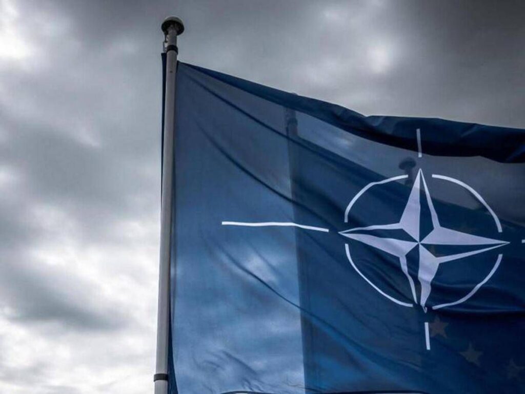 Nato divisa su risposta a Russia, cosa succede se Putin provoca: lo scenario