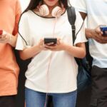 Consumi: smart e sostenibili, fotografia dei 18enni di oggi