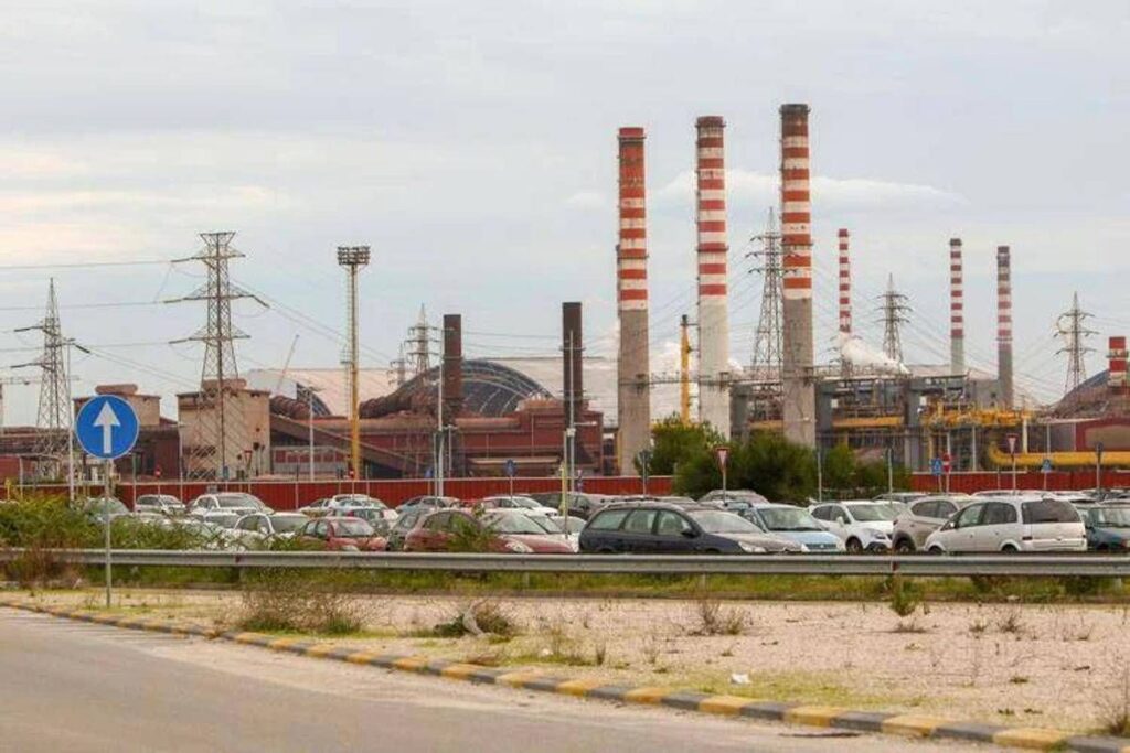 Ex Ilva, ok del Cdm a decreto con misure urgenti per continuità impianti