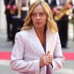 Meloni su foto di Kirk a testa in giù: “Non ci facciamo intimidire”