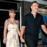 Taylor Swift e Travis Kelce si sposano, il romantico annuncio della cantante