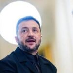 Ucraina, Zelensky: “Ora azioni concrete per fermare Putin”. Ue minaccia sanzioni a Russia