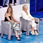 Amici, al via oggi la nuova edizione: ospiti, anticipazioni e new entry