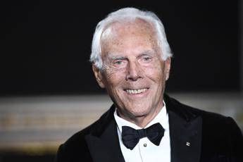 Armani, pubblicati i testamenti: inizia la successione dell’impero da 13 miliardi