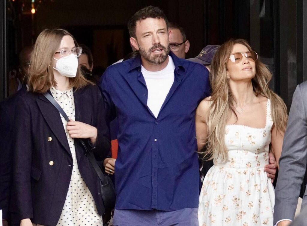 Ben Affleck, l’appello della figlia Violet per l’uso delle mascherine contro Covid