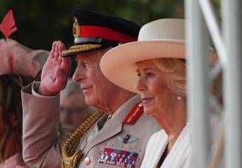 Carlo e Camilla in Italia il mese prossimo, l’incontro ufficiale con Papa Leone
