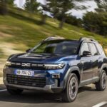 Dacia Bigster: fino a 1.450 km di autonomia con le nuove motorizzazioni ibride