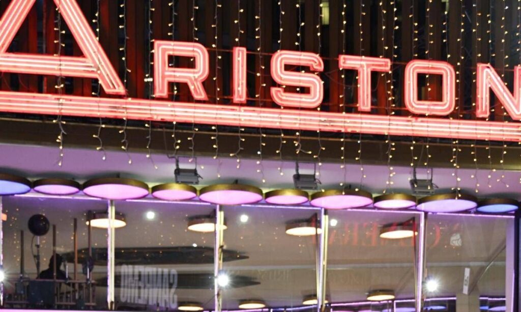 FantaSanremo, sfida aperta: al via il Totofestival, omaggio alle icone Baudo e Vessicchio