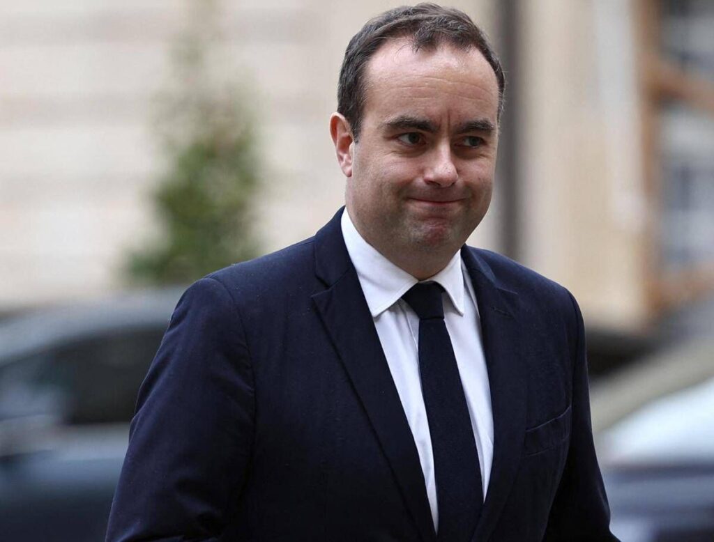 Francia, Macron nomina nuovamente Lecornu premier