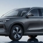 Geely debutta in Italia: eleganza cinese e anima green per il mercato italiano