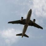 “La Russia può disturbare il 40% dei voli in Europa”, l’allerta Ue