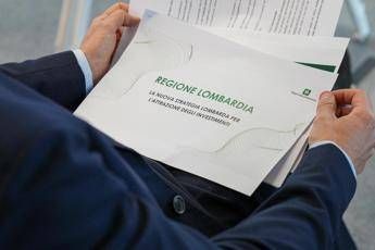 Lombardia, nuova strategia per attrarre investimenti, Fontana e Guidesi presentano piano