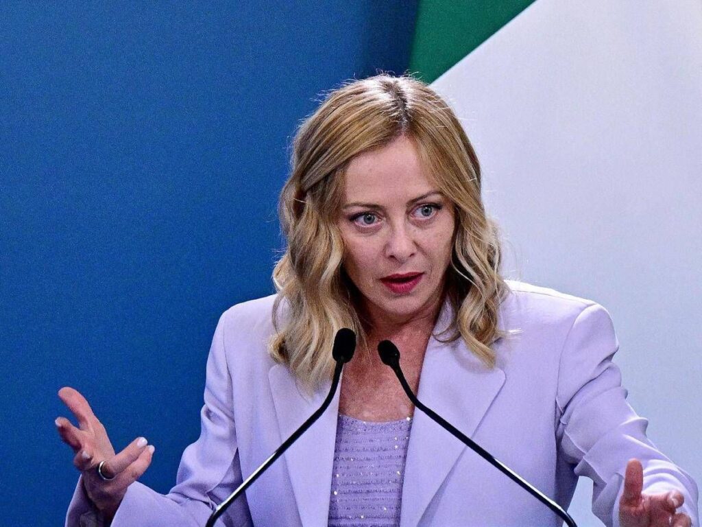 Manovra, via libera dal Cdm. Meloni: “Seria ed equilibrata, risponde a bisogni concreti di famiglie e imprese”