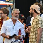 Mel Gibson tifa Roma, la star all’Olimpico con sciarpa giallorossa