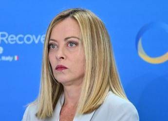 Meloni: “Armani ha ispirato il mondo intero”. Tajani: “Talento senza tempo”
