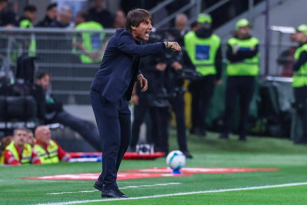 Milan-Napoli, niente rigore per azzurri: cosa è successo