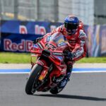 MotoGp, Bagnaia in pole in Giappone, quarto Marquez. La griglia di partenza