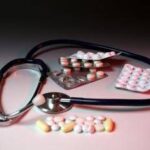 Paracetamolo in gravidanza, Fda avvia modifica foglietto illustrativo: cosa dicono gli esperti