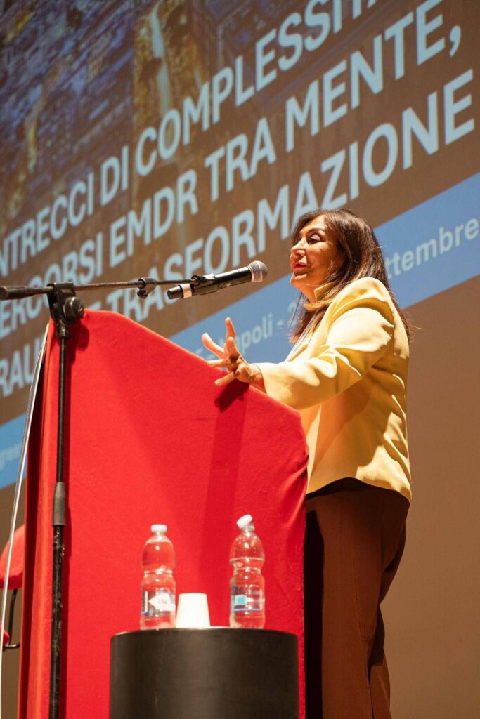 Psicoterapeuta: “traumi da guerra anche per i bimbi italiani, affrontarli aiuta la cultura di pace”