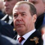 Russia, Medvedev: “Finlandia si prepara a guerra, ci attaccherà”
