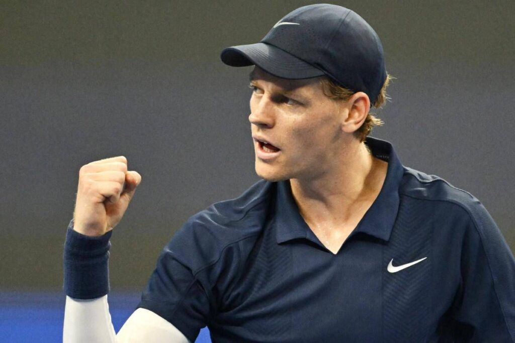 Sinner-Tsitsipas: orario, precedenti e dove vederla in tv