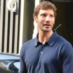 Stefano De Martino vittima di furto a Milano: rubato l’orologio con il trucco dello specchietto
