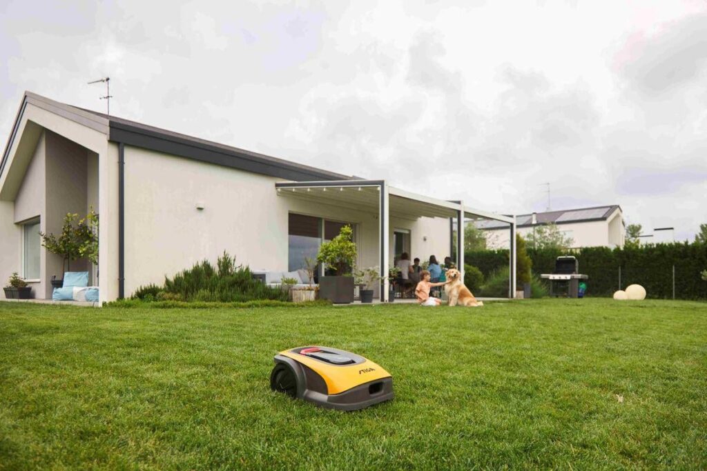 Stiga traccia una rotta green: sostenibilità e innovazione ridefiniscono il garden care