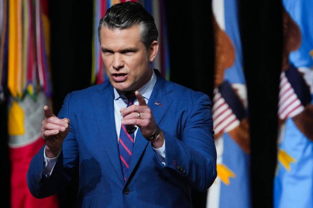 Usa, capo del Pentagono ai generali: “Preparatevi alla guerra”