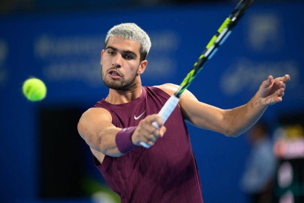 Alcaraz sfida dilettanti agli Australian Open, in palio un milione di dollari