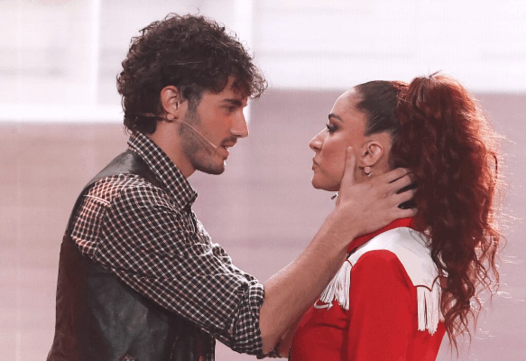 Andrea Delogu e Nikita Perrotti, è nato l’amore? Lei rompe il silenzio