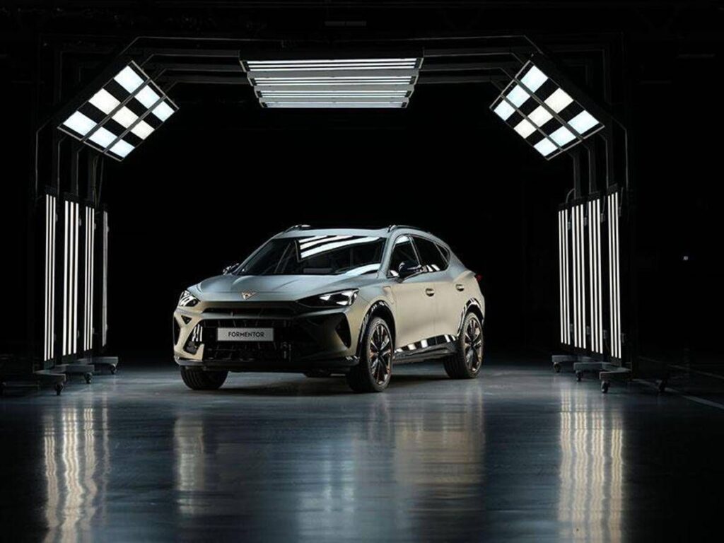 CUPRA celebra la milionesima vettura prodotta a Martorell