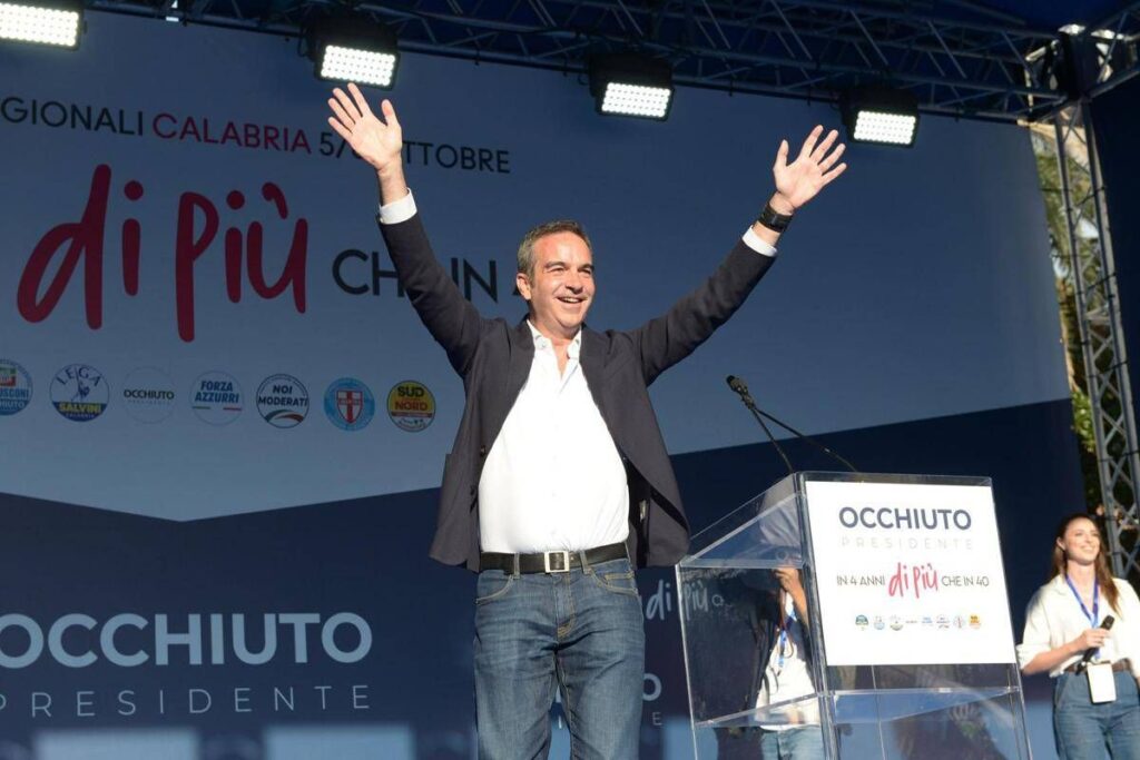 Calabria, Occhiuto trionfa senza ostacoli. Ora il centrodestra guarda a Campania, Veneto e Puglia