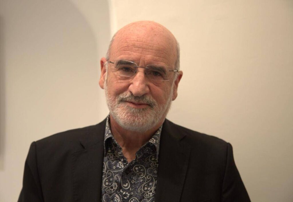 Capri celebra Aramburu con il Premio Malaparte, lo scrittore: “Letteratura antidoto alla brutalità”