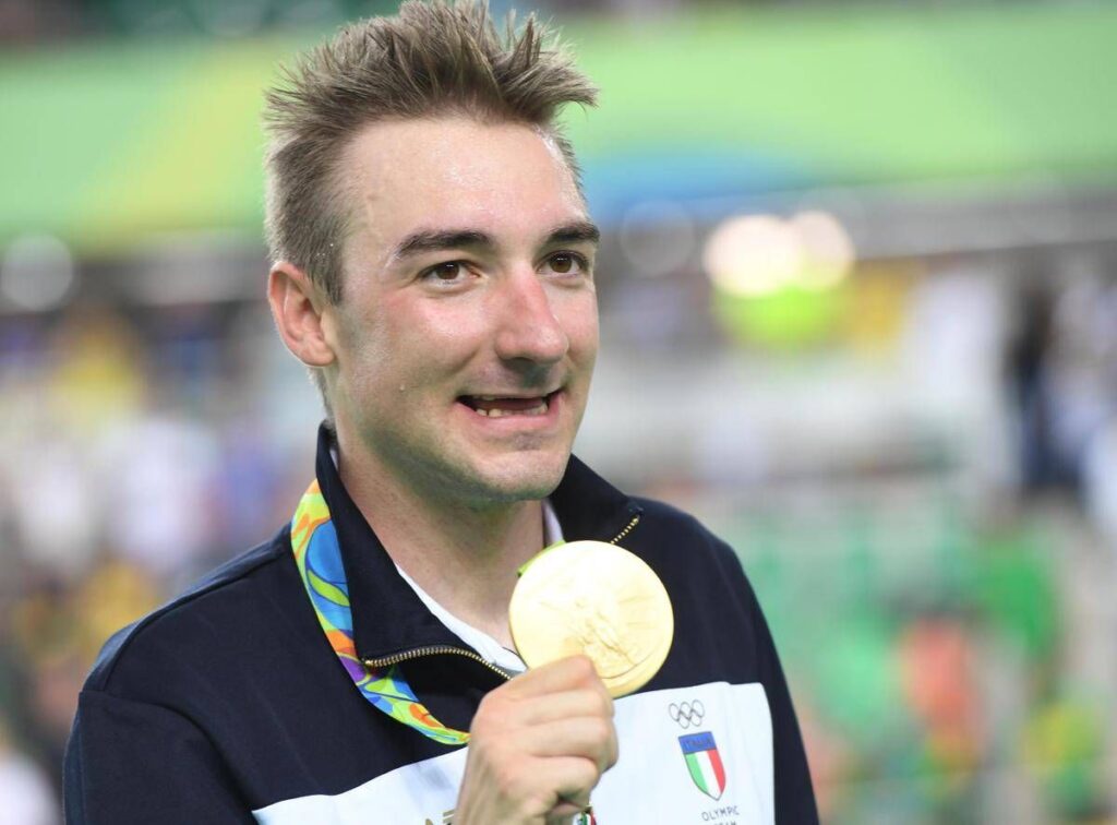 Ciclismo, Viviani annuncia il ritiro: “Sedici anni fantastici, ho raggiunto ciò che volevo”