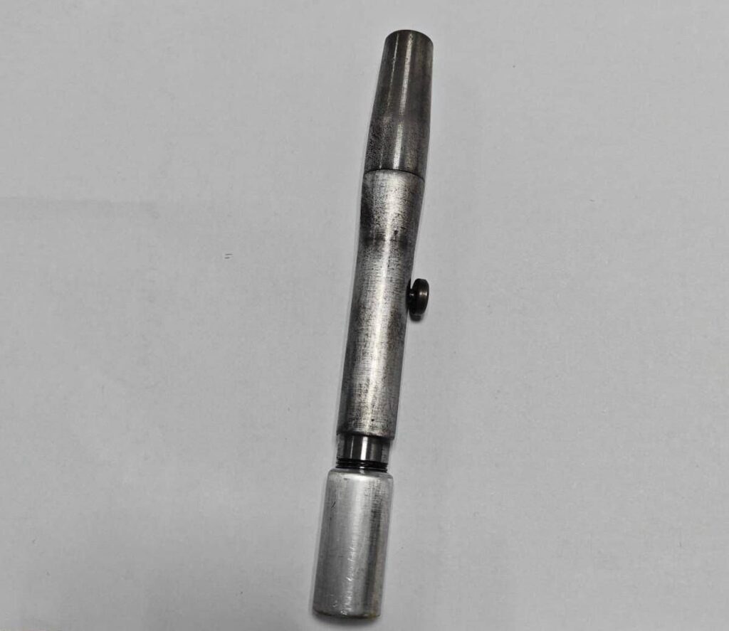 Con una penna-pistola in valigia, fermato in aeroporto Orio al Serio