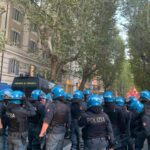 Cronista Adnkronos minacciata durante corteo pro Pal a Roma: la solidarietà della politica