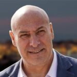 Crotone, il sindaco si dimette dopo aver aggredito con calci e pugni un consigliere comunale