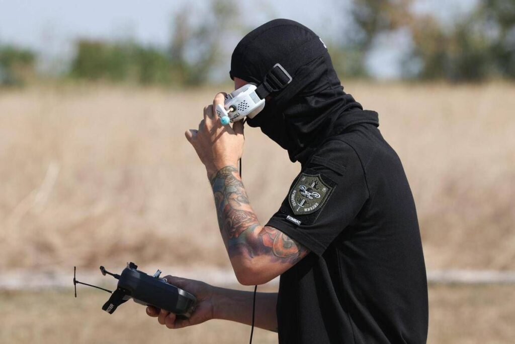 Droni a fibra ottica, ecco il salto in avanti della Russia per raid di precisione in Ucraina