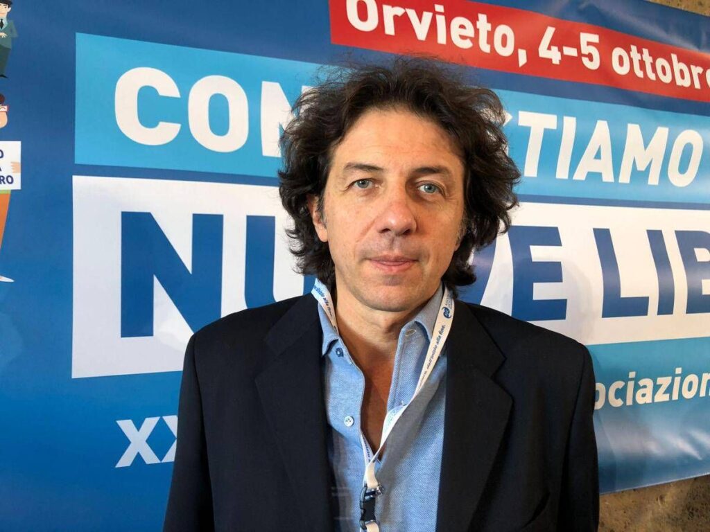 Fine vita, Cappato (Radicali Italiani): “Diritto aiuto medico a morte volontaria riconosciuto a 16 persone”